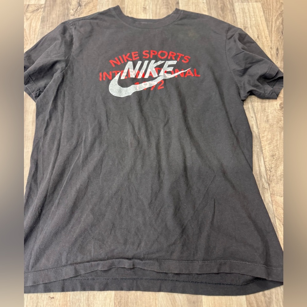 Nike Sports International Sportswear Circa 50 2 Logo Tee Size‎ Medium Black